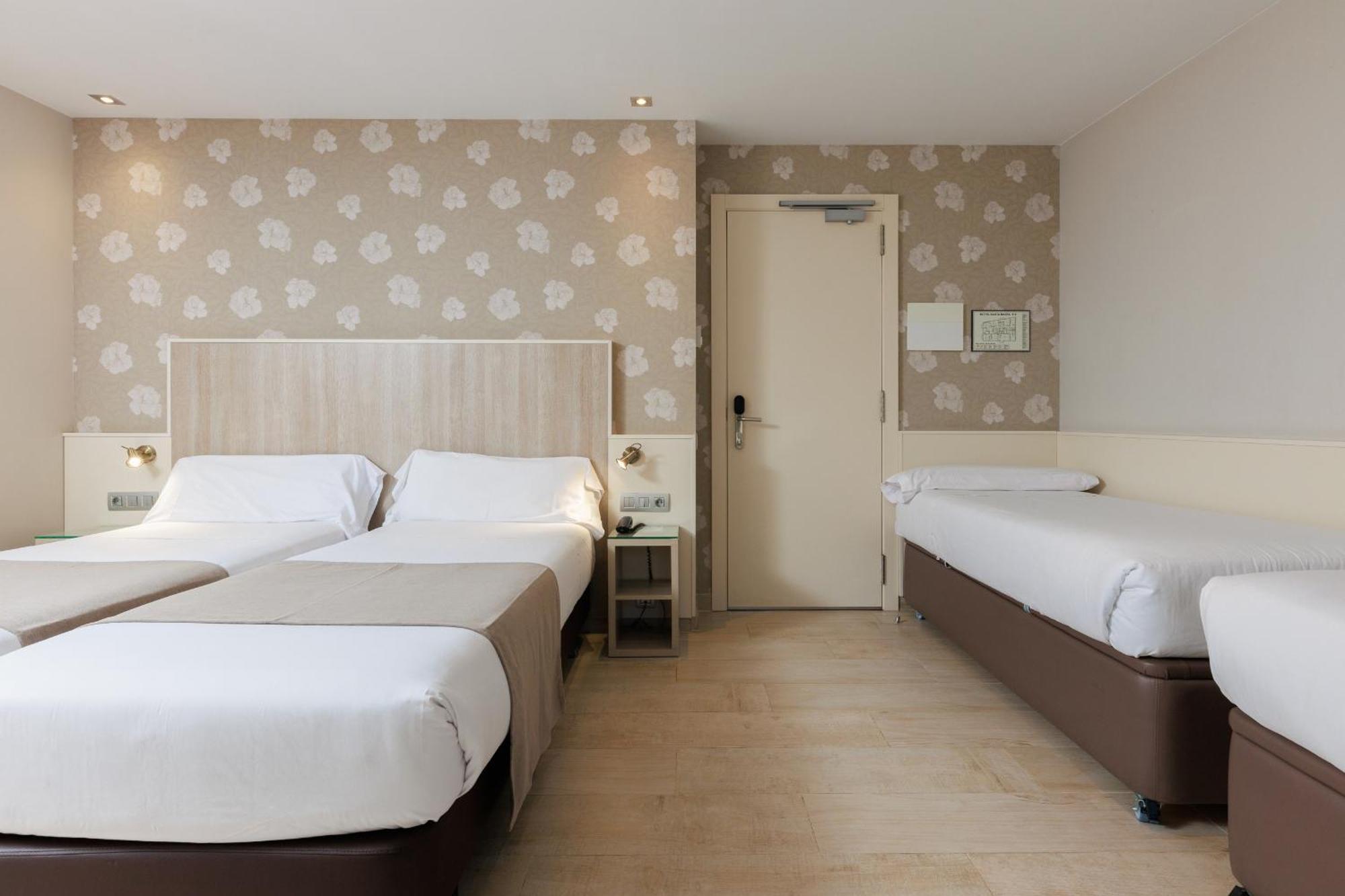 Hotel Santa Marta Barcelona Pokoj fotografie