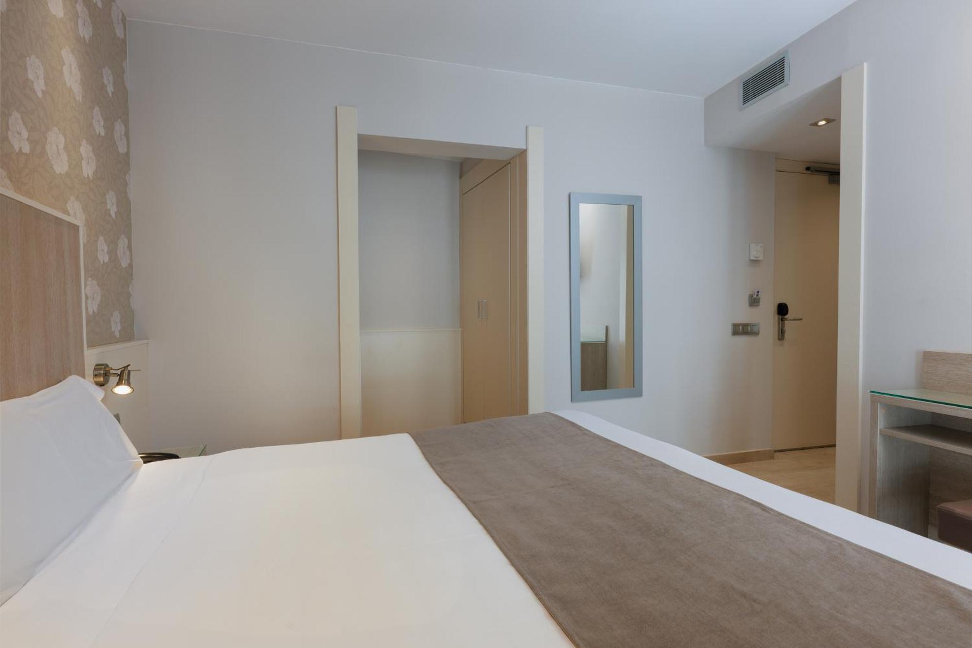 Hotel Santa Marta Barcelona Pokoj fotografie